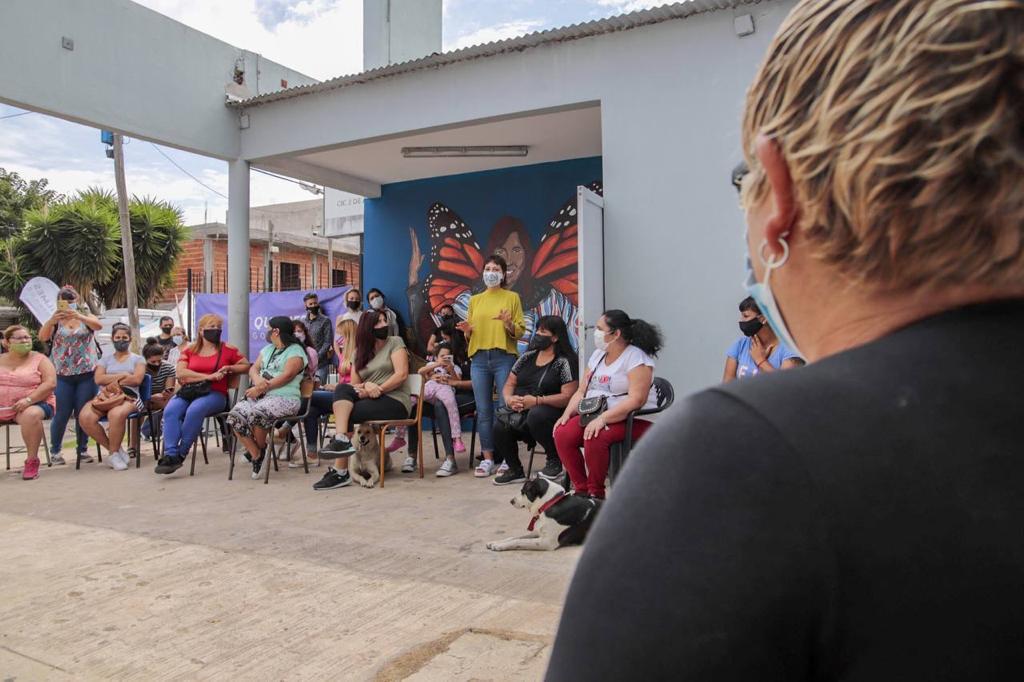 MAYRA RECORRIÓ EL OPERATIVO QUILMES CERCA DE EZPELETA OESTE (3)