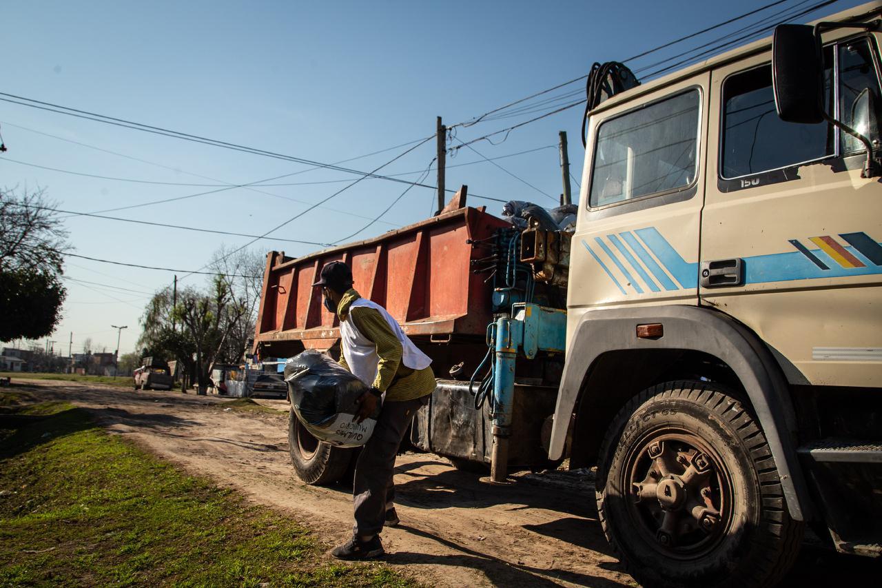 Operativo de limpieza barrio 17 de agosto 2