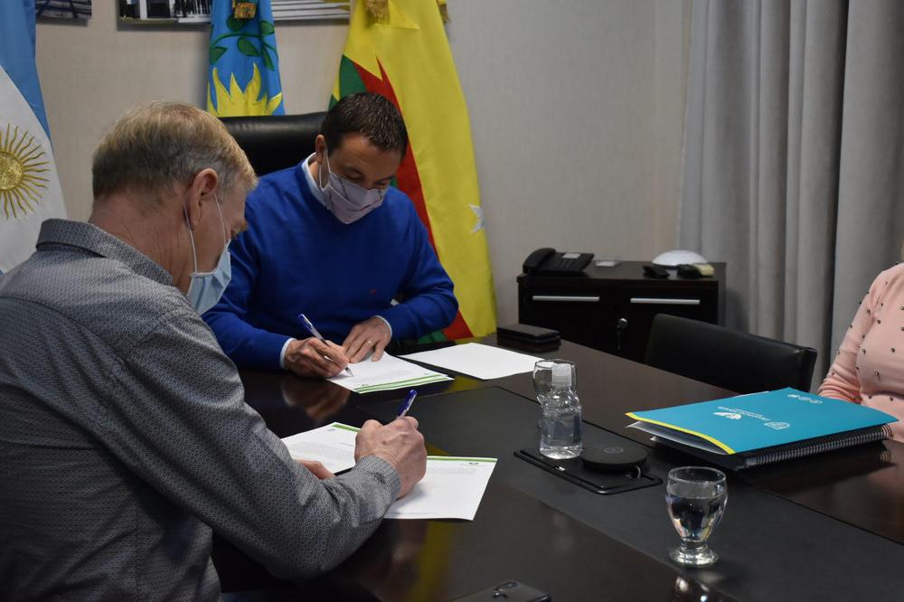 368120c1-e280-db34-b3a2-adf393dc831a