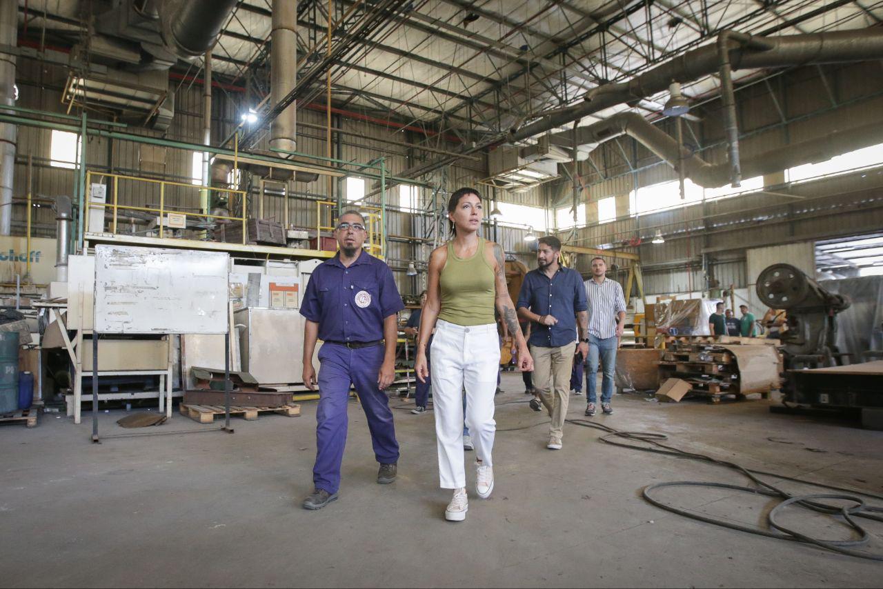 MAYRA RECORRIÓ LA COOPERATIVA 1º DE AGOSTO DE QUILMES 1