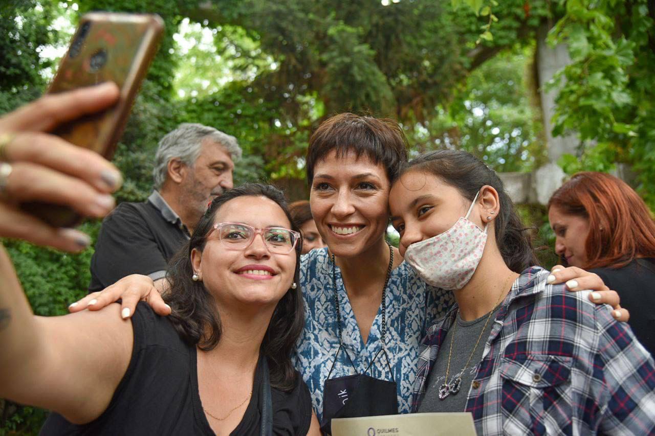 Mayra en la Escuela de Jardinería 2