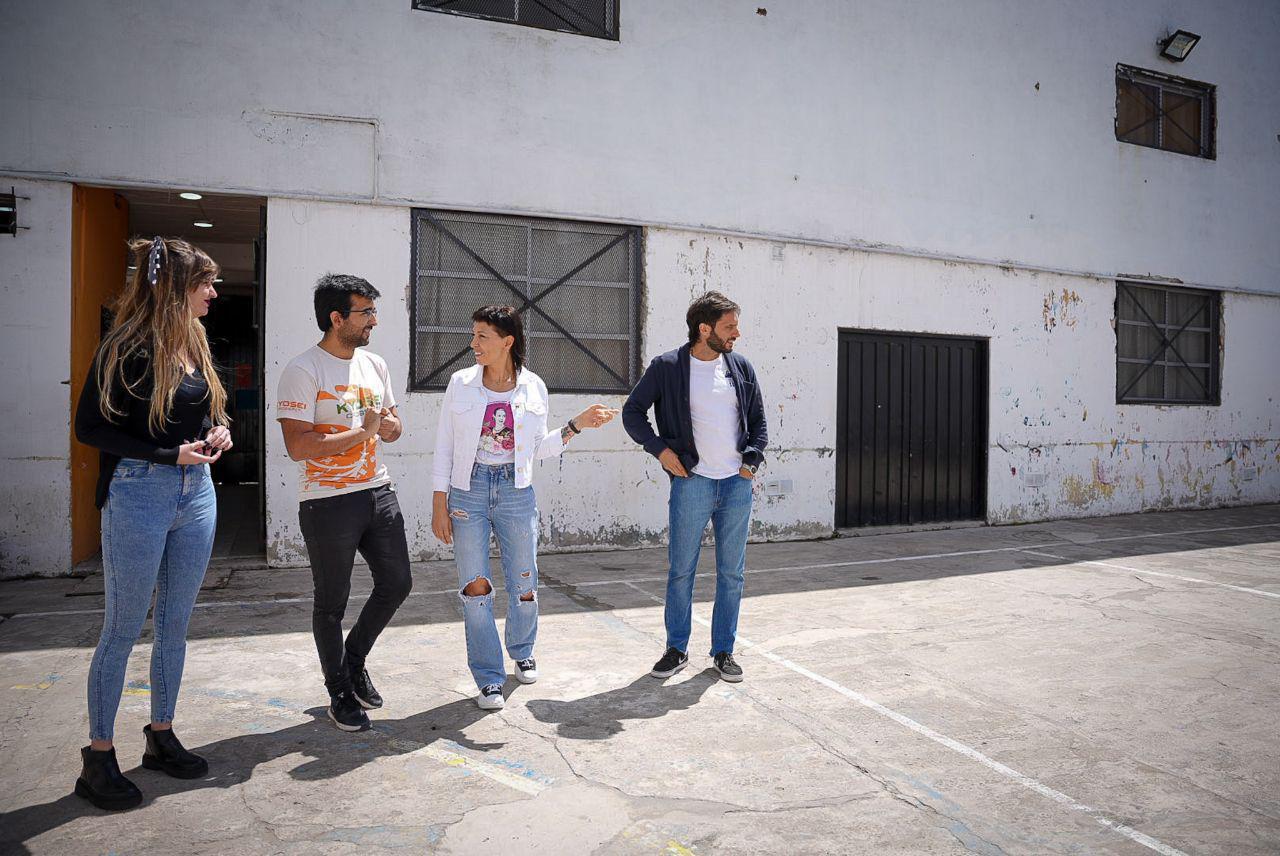 MAYRA RECORRIÓ LAS OBRAS REALIZADAS EN LA SOCIEDAD DE FOMENTO JOSÉ HERNÁNDEZ DE QUILMES OESTE (1)