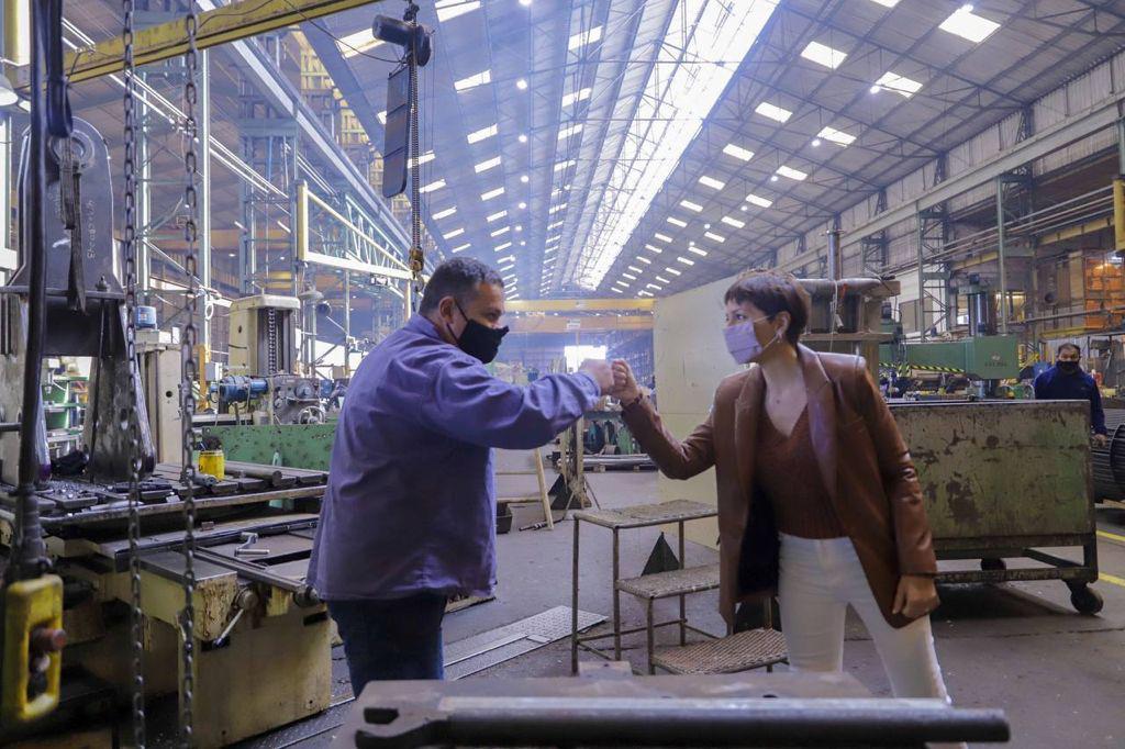 Mayra y Siley en visita a secin 3