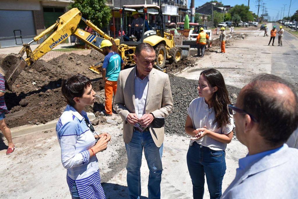 Mayra con arrieta firma de convenios 3