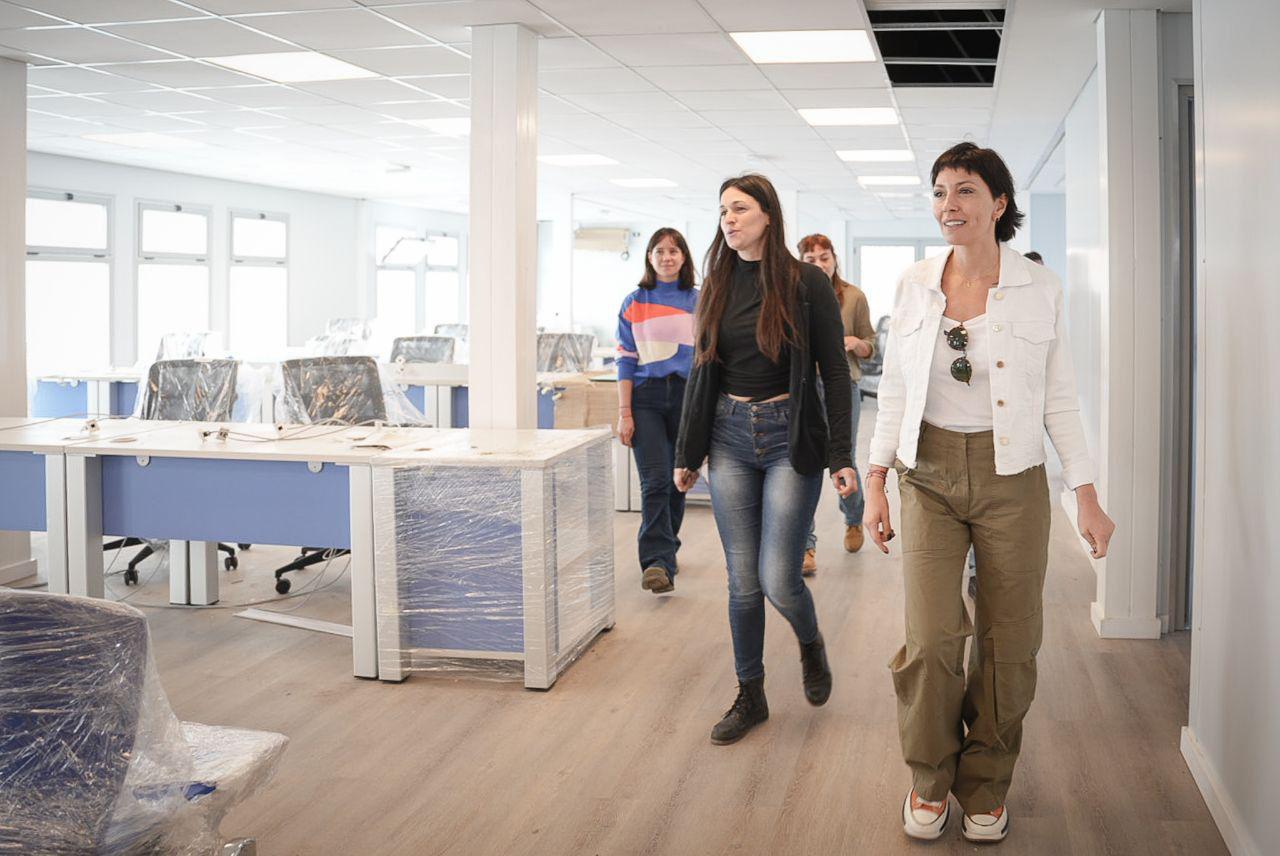 MAYRA RECORRIÓ LA OBRA DE LA NUEVA OFICINA DE ATENCIÓN DE ANSES EN EZPELETA 1
