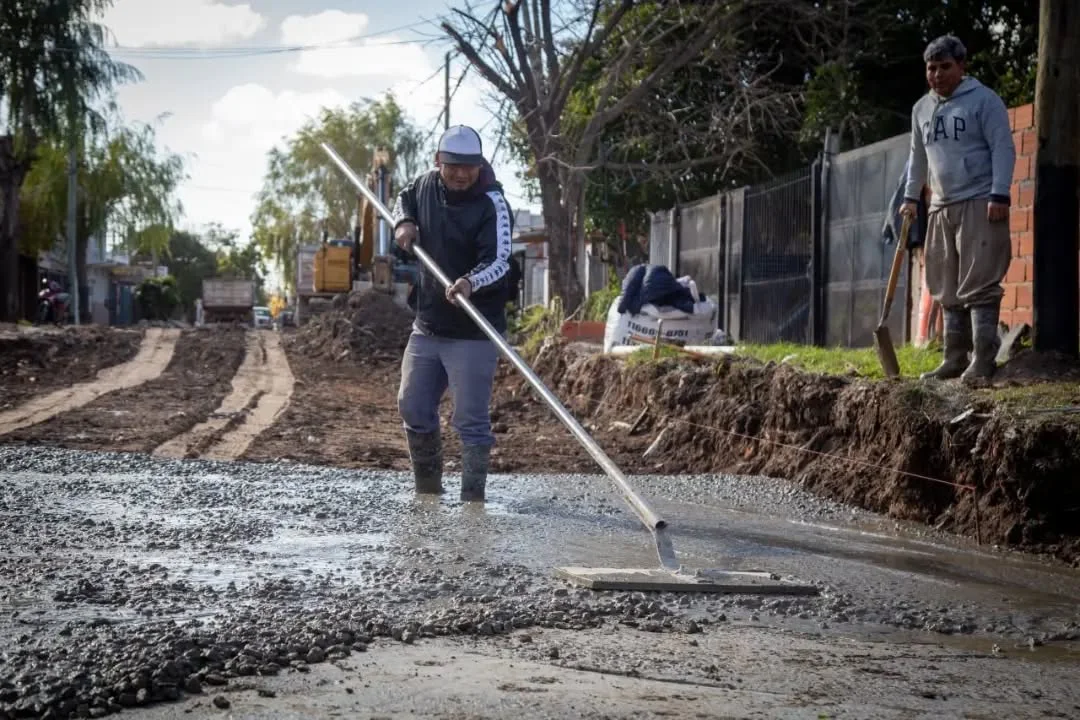 PAVIMENTOS EN LA CAÑADA 2