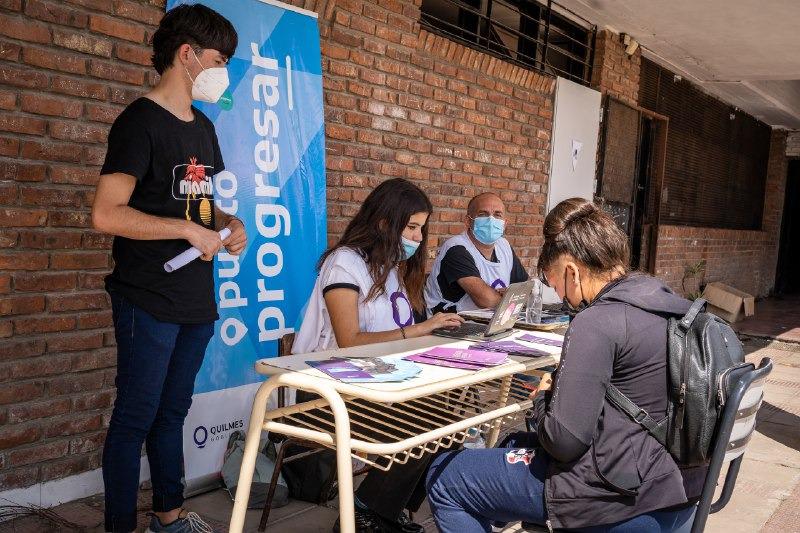 CERCA DE 32.000 QUILMEÑOS Y QUILMEÑAS SE INSCRIBIERON EN LAS BECAS PROGRESAR (2)