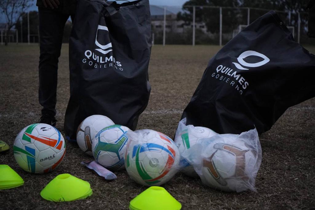 Acompañamiento al futbol femenino 2