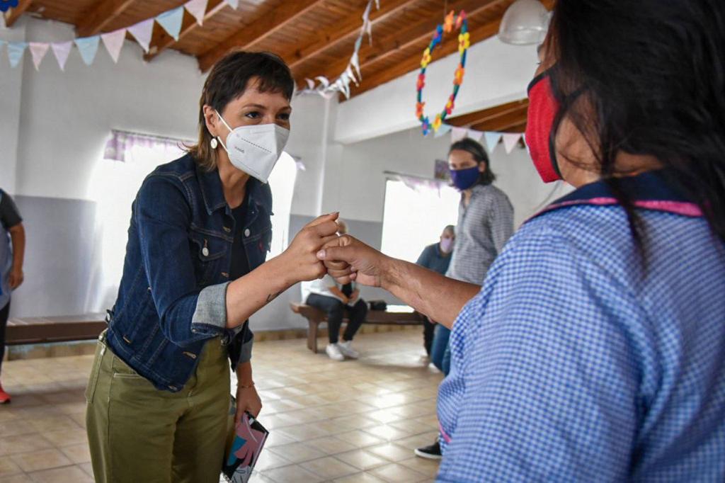 MAYRA REUNIÓN CON DIRECTIVOS DE JARDINES COMUNITARIOS DE ITATÍ 3