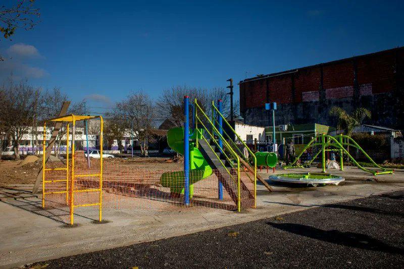 OBRAS PLAZA BARRIO LA PAZ 2