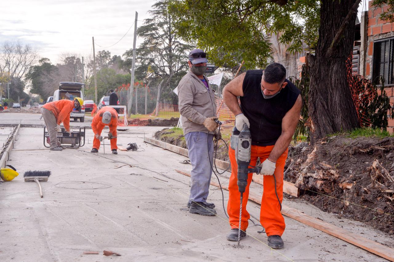 2653c1fc-38b5-6eed-a47c-43ec43e8bd8d