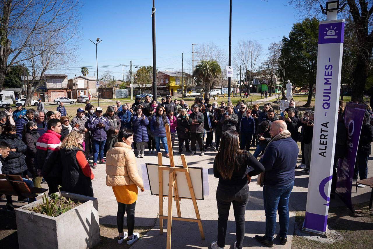 MAYRA INAUGURÓ NUEVO TÓTEM DE SEGURIDAD 5