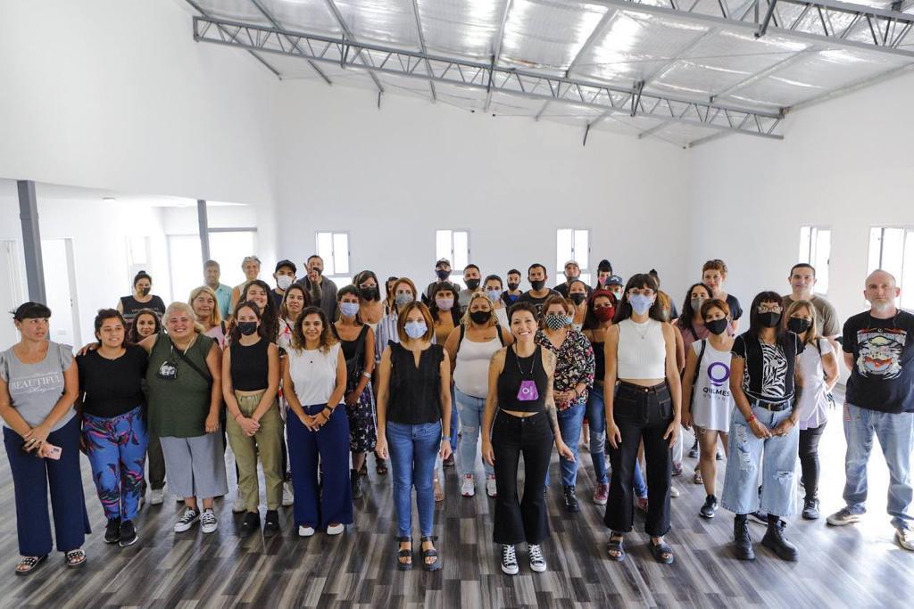 FIRMA DE CONVENIO DE MAYRA Y LAURA ALONSO 4