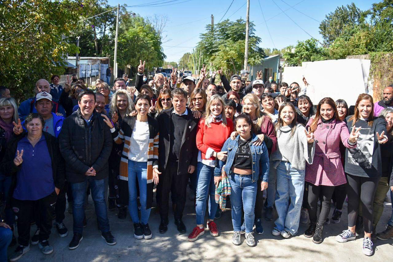 MAYRA Y KICILLOF RECORRIDA POR OBRAS EN EL DISTRITO 1