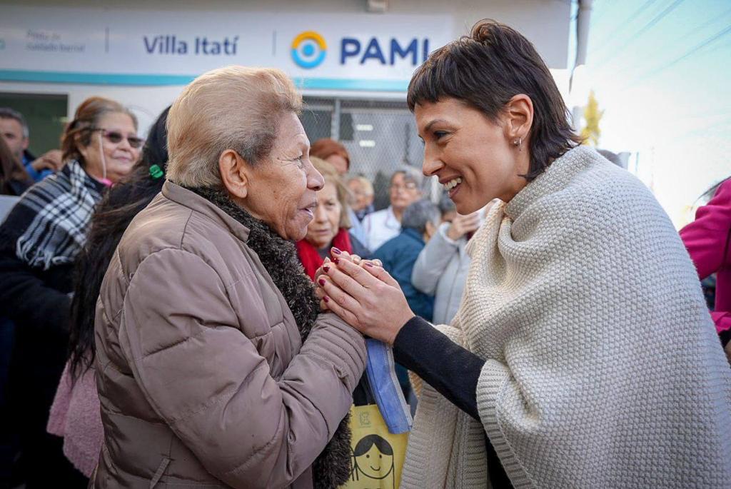 MAYRA Y LUANA VOLNOVICH 3