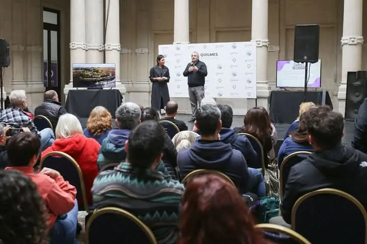 MAYRA PRESENTÓ EL PROGRAMA “QUILMES, MI CIUDAD” “QUEREMOS QUE SE CONOZCA NUESTRA HISTORIA” (3)