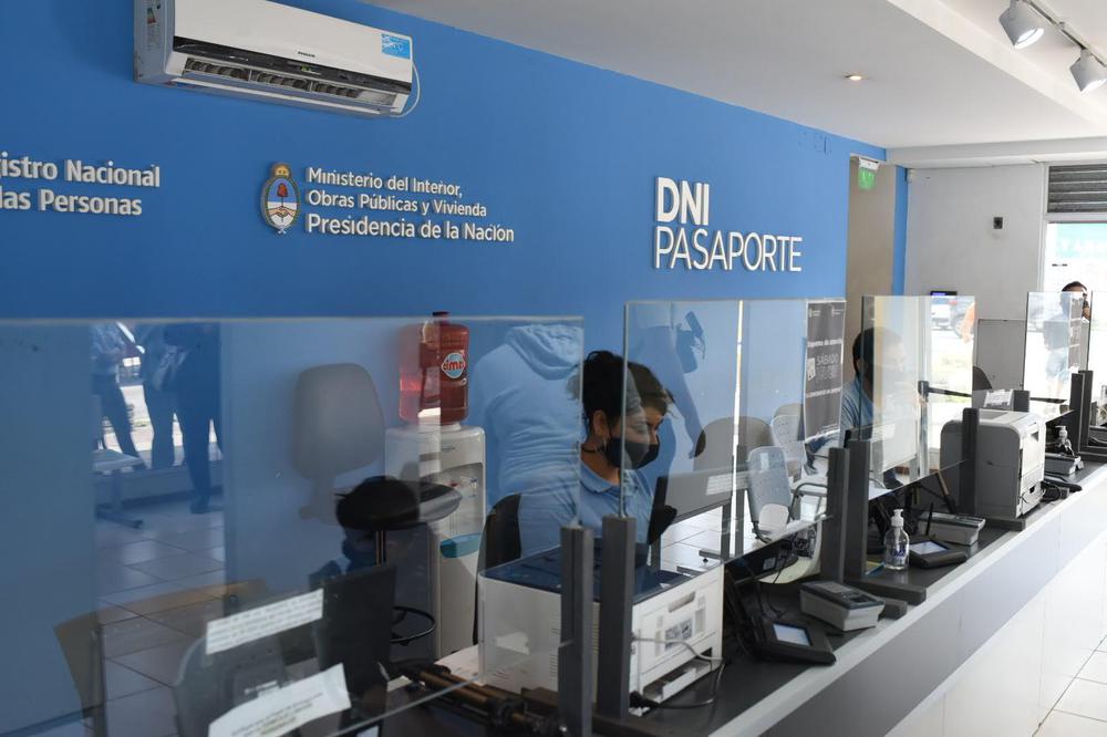 f3f0b1f9-ff44-40dc-a016-ac881e167afc