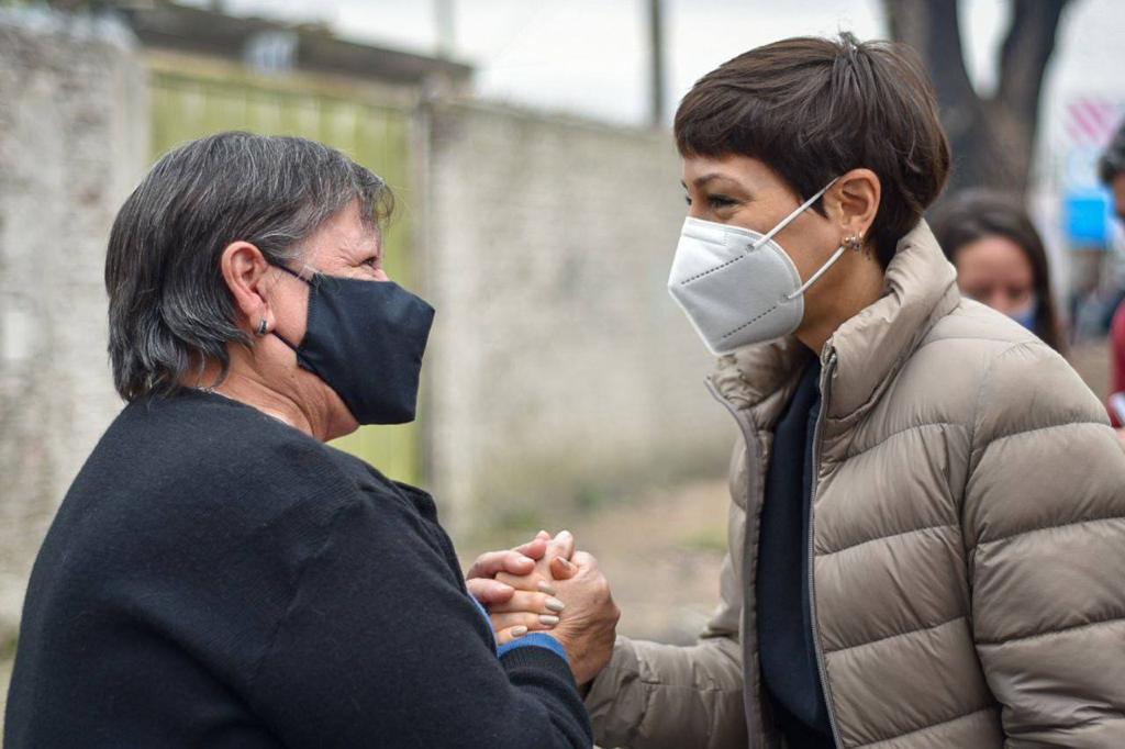 AVANZAN LOS PAVIMENTOS PARA LOS VECINOS Y VECINAS DE VILLA LA FLORIDA (1)