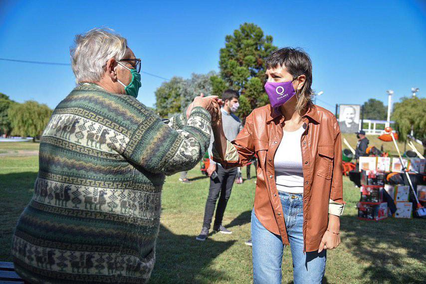 Mayra entregó herramientas a bases operativas 4