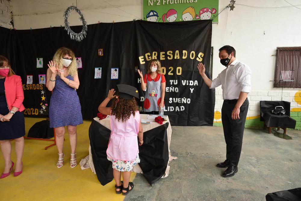 ca4bb7d3-30ce-4ca8-a8f4-18db1dd5bc27