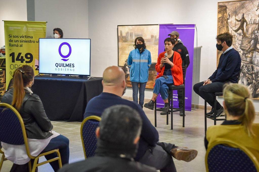 Mayra y ANSV entregaron cascos 2