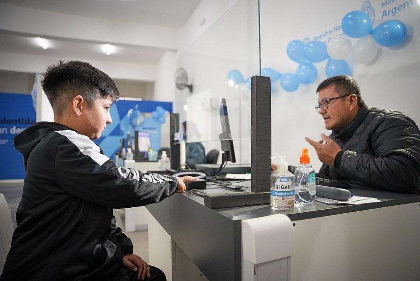 MAYRA CENTRO DE DOC 3